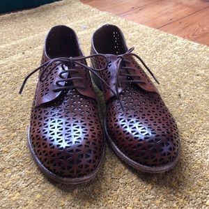 NEW - Patricia Nash leather lace up shoes